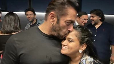 Salman Khan shares adorable birthday wish for his sister Arpita