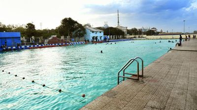 Body of newborn found in bag near Marina swimming pool in Chennai