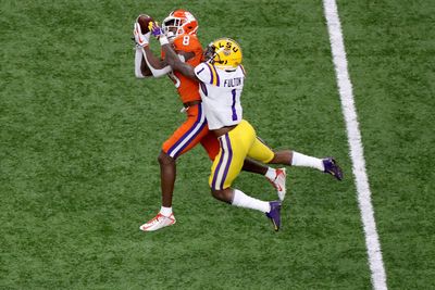 WATCH: Chiefs WR Justyn Ross makes magnificent sliding catch