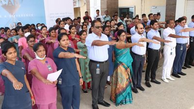 Organ donation pledge taken at Naruvi Hospitals in Vellore