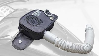 Komine's New Turbo Cooling Fan Tank Bag Is Here For Your Dog Days Of Summer