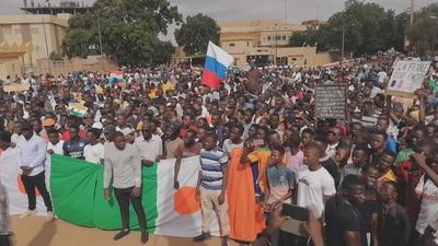 Niger marks independence day as coup leaders suspend FRANCE 24 and RFI