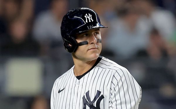 Fans rip Yankees' Giancarlo Stanton after nonchalant jog leads to easy out  at home plate