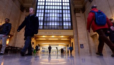 Democratic leaders seek $837 million in federal funding to revamp Chicago’s Union Station
