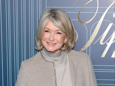 Martha Stewart celebrates 82nd birthday with Mexican feast at home