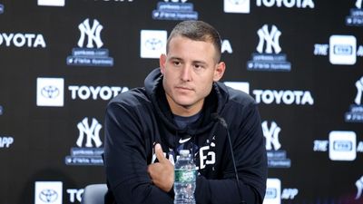 Yankees Place Anthony Rizzo on IL for Bizarre Months-Old Concussion