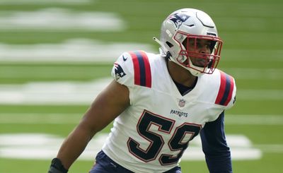 Patriots waive injured LB Terez Hall