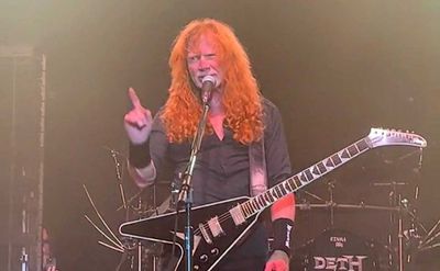 Watch Dave Mustaine angrily call out a drunk loudmouth fan at a Megadeth show before making a weird joke about incest
