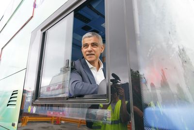 Sadiq Khan refuses to ‘water down’ Ulez as he steps up financial support