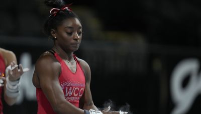 Simone Biles is coming back from ‘the twisties’ at U.S. Classic in Hoffman Estates