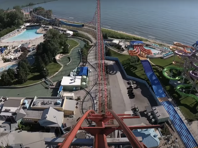 Roller coaster riders rescued from 205-foot drop amid mechanical issues