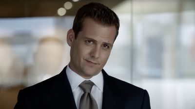 Gabriel Macht Met A Suits Fan Who’d Seen The Series 17 Times, And Now He Has A Challenge For All Of You Watching On Netflix