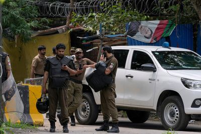 Pakistani police arrest former Prime Minister Imran Khan
