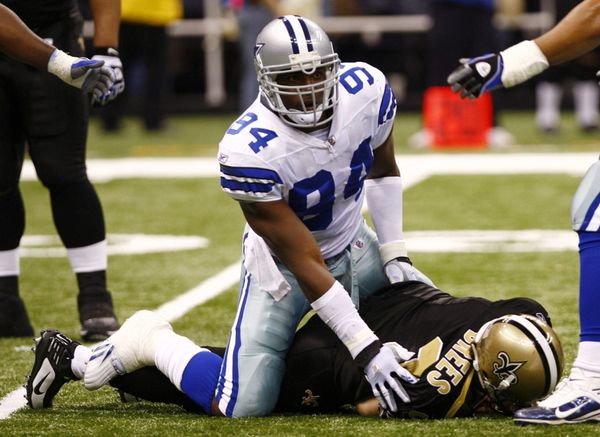 DeMarcus Ware shouts out Osi Umenyiora during Hall of Fame speech