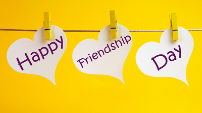 Friendship Day Cards 2023: Best friendship day greeting card images to share with your friends