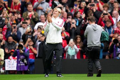 Manchester United complete Rasmus Hojlund signing on five-year deal