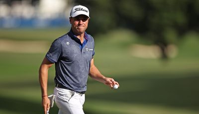 Justin Thomas Keeps FedEx Playoff Hopes Alive After Five-Under Second Round