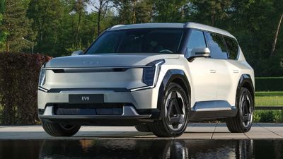 Kia Stops Taking EV9 Reservations In Canada Due To High Demand