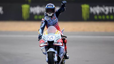 Alex Marquez triumphs in British MotoGP sprint race at Silverstone