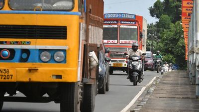 Seaport-Airport Road widening turns a damp squib