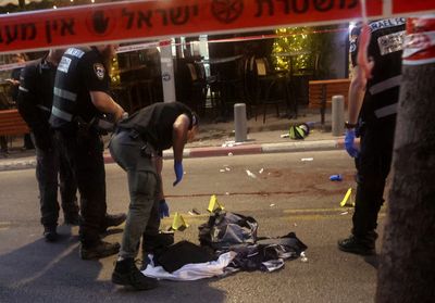 Shooter kills Tel Aviv policeman in Israel; suspect gunned down