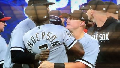White Sox’ Tim Anderson, Guardians’ Jose Ramirez ejected after benches-clearing fight