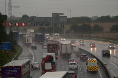 Serious collision closes M62 motorway in West Yorkshire