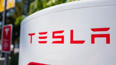 Tesla China Sales Sag, Fisker Touts Cybertruck Killer, Nikola C-Suite Revolving Door And More