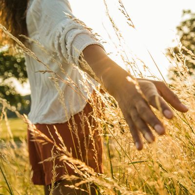 Perfume not lasting? Here's how to apply your fragrance the right way