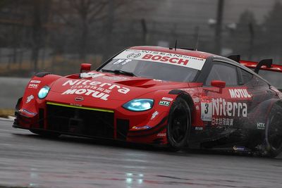 Super GT Fuji: NDDP Nissan dominates in mixed conditions