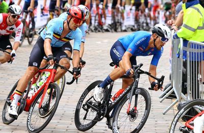As it happened: Mathieu van der Poel goes solo to win UCI World Championships Elite Men's Road Race