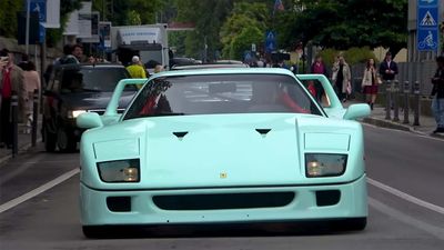 Mint Green Ferrari F40 Is A Sight To Behold In Supercar Parade At Villa d'Este