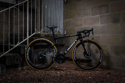 Remco Evenepoel and others aboard all-new S-Works Tarmac SL8 at World Championships