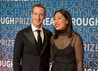 Mark Zuckerberg’s wife not happy as he puts UFC octagon in garden ahead of Elon Musk fight