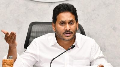 Jagan to visit Godavari flood-hit areas for two days from August 7