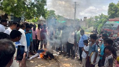 Protest over ‘bias’ in selection of Dalit Bandhu beneficiaries