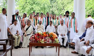 Many leaders from Ghulam Nabi Azad's party rejoin Congress; Ramesh hits at 'GNA' for 'change' in stance on Art 370 abrogation