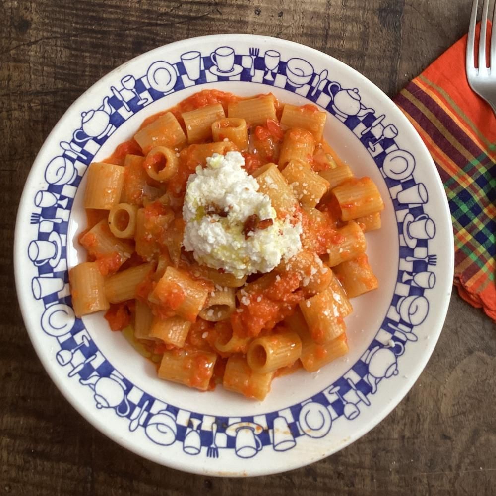 Rachel Roddys Recipe For Pasta With Red Pepper And…