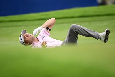 Justin Thomas’s reaction to just missing holing a shot to clinch a FedEx Cup spot is so heartbreaking
