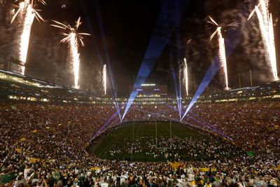 Best photos from Packers Family Night practice at Lambeau Field