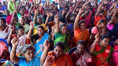 Municipal staff stage protest in Vijayawada seeking fulfilment of poll promises by CM