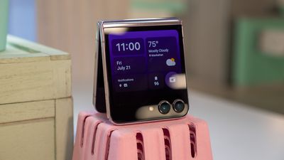 Deal alert: We found a weird way to preorder the Samsung Galaxy Z Flip 5 for free