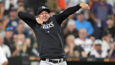 Yankees Manager Aaron Boone Goes Wild With Latest Theatrical Ejection