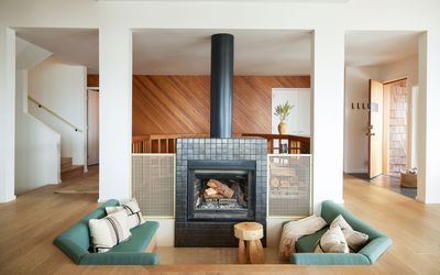 The "Conversation Pit" Is the Mid-Century Seating Revival You'll Spot in the Coolest Architect-Designed Homes