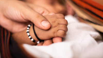 As 18-month-old baby dies after 'drinking tea', expert answers if regular milk tea safe for kids?