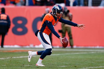 Commanders are signing punter Colby Wadman