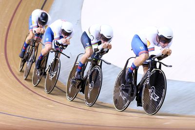 Men's team pursuit disaster gives Great Britain Olympic headache
