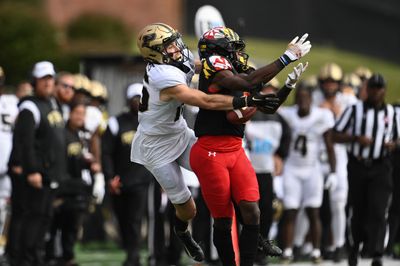 Raiders CB Jakorian Bennett among the biggest winners from camp