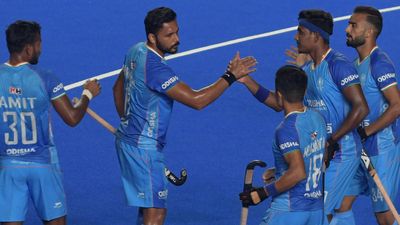 History and form overwhelmingly favour India against Pakistan