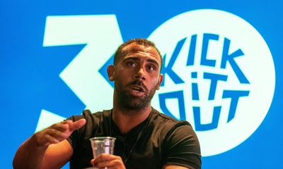 Anton Ferdinand urges FAs to suspend games over racial abuse